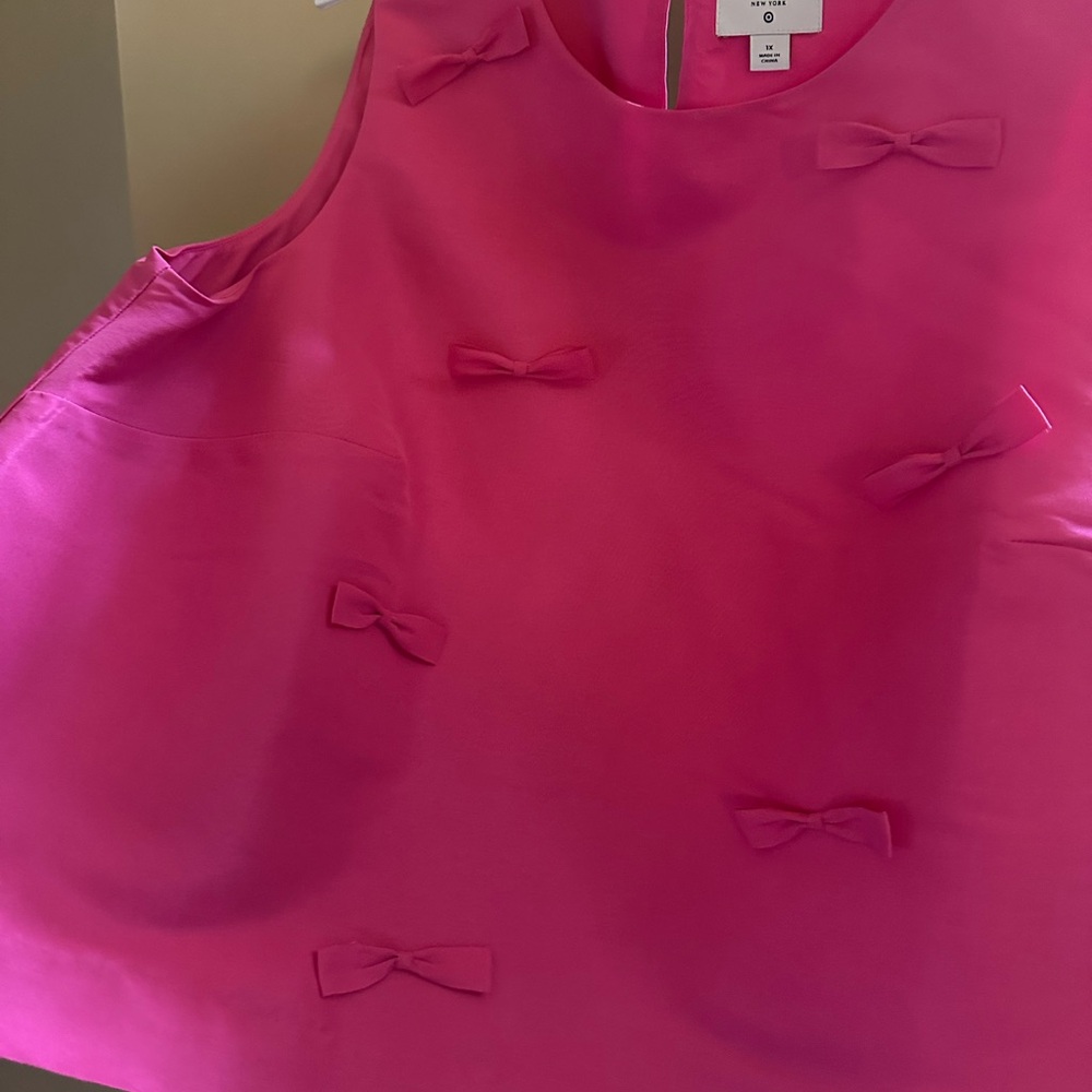 Kate Spade Bow Top in hot pink (plus size 1X) never worn